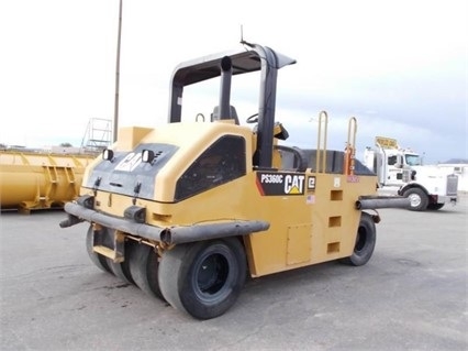Compactadora Con Llantas Caterpillar PS-150C