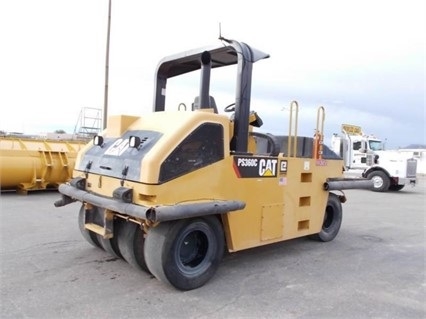 Compactadora Con Llantas Caterpillar PS-150C