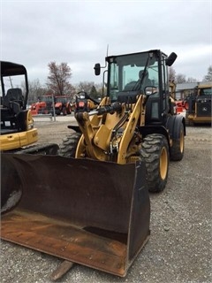 Cargadoras Sobre Ruedas Caterpillar 908H