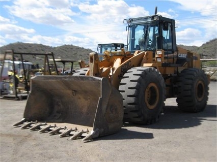 Wheel Loaders Case 821-C
