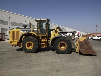 Cargadoras Sobre Ruedas Deere 744K