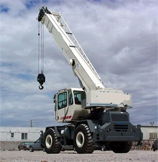 Gruas Terex RT230