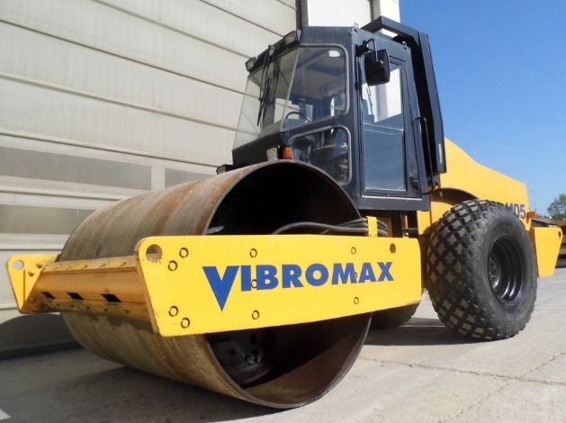 Compactadora Vibratoria Vibromax 1103