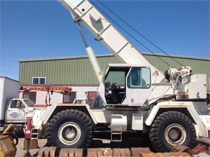 Gruas Lorain LRT440