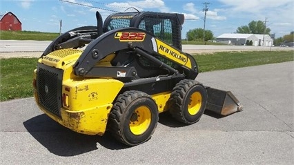 Minicargadores New Holland L225 de importacion a la venta Ref.: 1463700419453076 No. 3