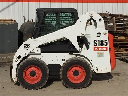 Minicargadores Bobcat S185