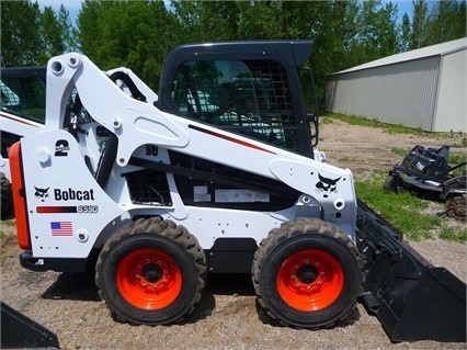 Minicargadores Bobcat S590