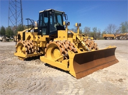 Compactadoras Suelos Y Rellenos Caterpillar 825G usada a la venta Ref.: 1466096374981157 No. 2