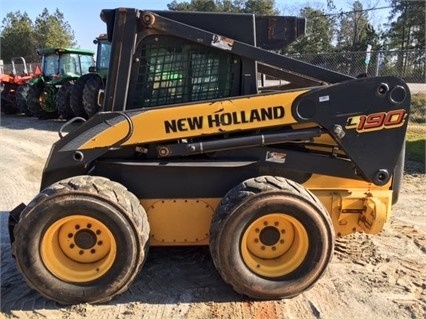 Minicargadores New Holland L190