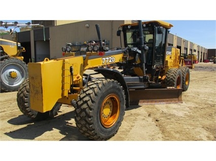 Motoconformadoras Deere 772D