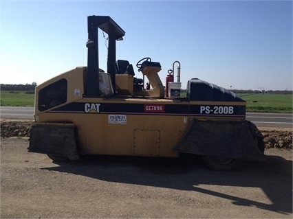 Compactadora Con Llantas Caterpillar PS-200B