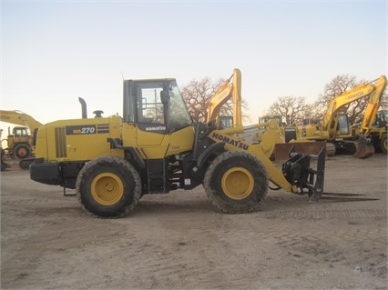 Cargadoras Sobre Ruedas Komatsu WA270 seminueva en venta Ref.: 1470251410077293 No. 3