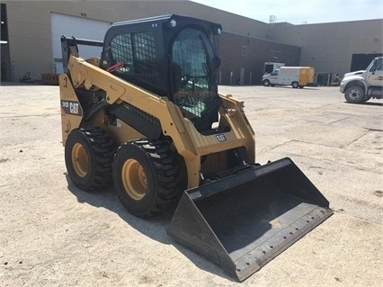 Minicargadores Caterpillar 242 de importacion a la venta Ref.: 1470695691051643 No. 4