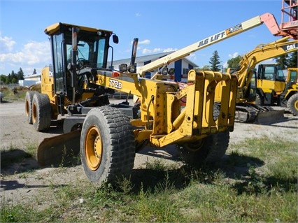 Motoconformadoras Deere 772