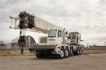 Gruas Terex T775