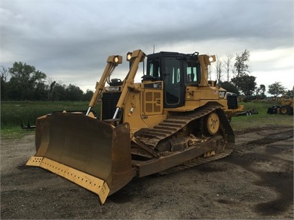 Tractores Sobre Orugas Caterpillar D6T