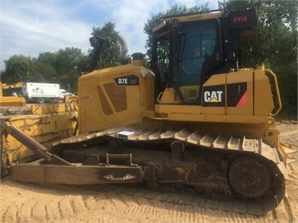 Dozers/tracks Caterpillar D7E