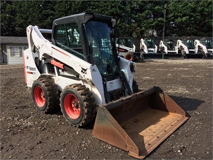 Minicargadores Bobcat S590