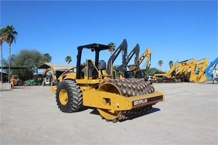 Compactadora Vibratoria Caterpillar CP-563E