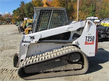 Minicargadores Bobcat T250