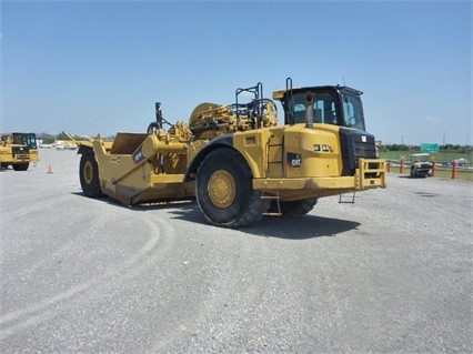 Screpers Caterpillar 621