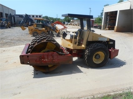 Compactadora Vibratoria Dynapac CA250D