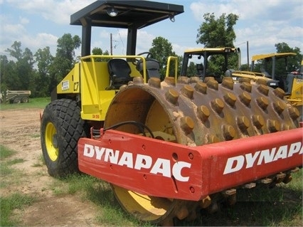 Compactadora Vibratoria Dynapac CA250D