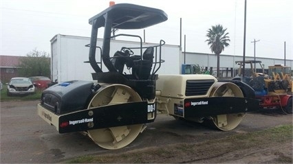 Compactadora Vibratoria Ingersoll-rand DD132