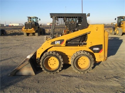 Minicargadores Caterpillar 226B3 de segunda mano en venta Ref.: 1479238650870459 No. 2