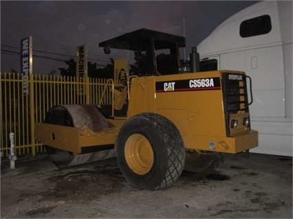 Compactadora Vibratoria Caterpillar CS-563