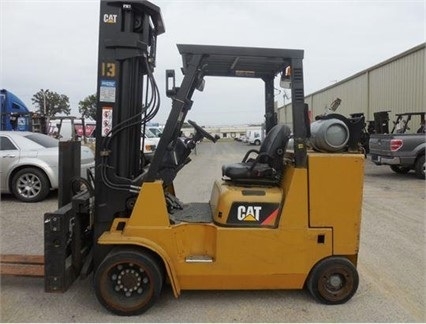 Freightelevator Caterpillar GC55