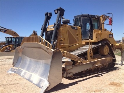 Dozers/tracks Caterpillar D8T