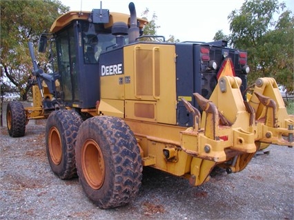 Motoconformadoras Deere 672G