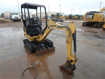 Excavadoras Hidraulicas Caterpillar 301 usada a la venta Ref.: 1481065106139298 No. 2