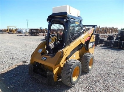 Minicargadores Caterpillar 262D de segunda mano en venta Ref.: 1481136973478361 No. 4