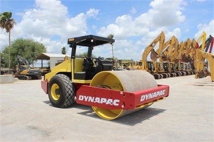 Compactadora Vibratoria Dynapac CA362D