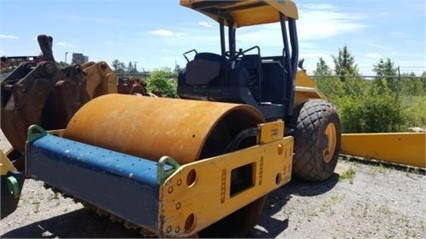 Compactadora Vibratoria Bomag BW213D