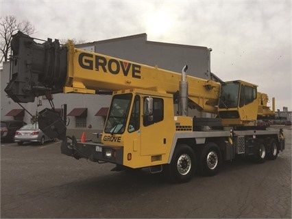 Gruas Grove TMS700E