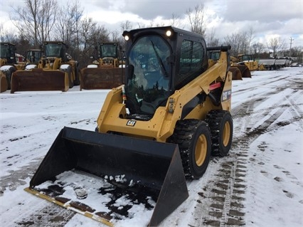 Miniloaders Caterpillar 242
