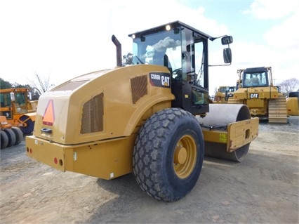 Compactadora Vibratoria Caterpillar CS66 seminueva en venta Ref.: 1488220033815325 No. 3