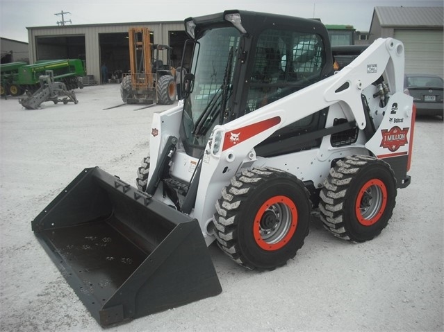 Minicargadores Bobcat S650