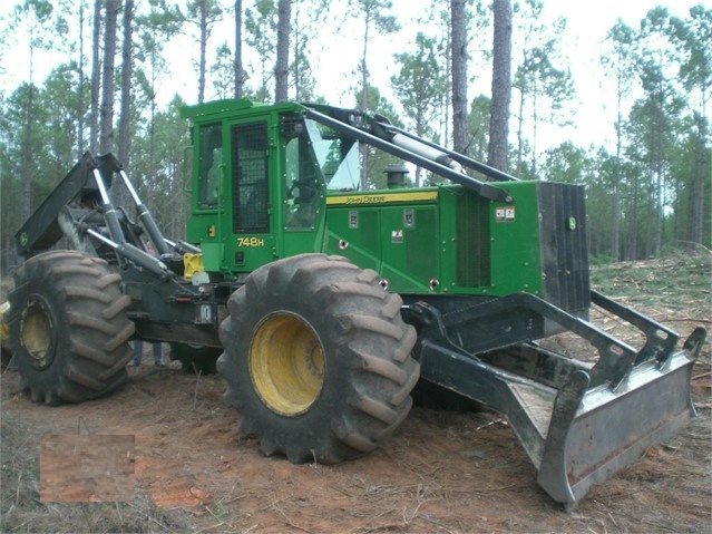 Forestales Maquinas Deere 748H