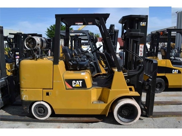 Montacargas Caterpillar GC55 seminueva en perfecto estado Ref.: 1492627426075426 No. 2