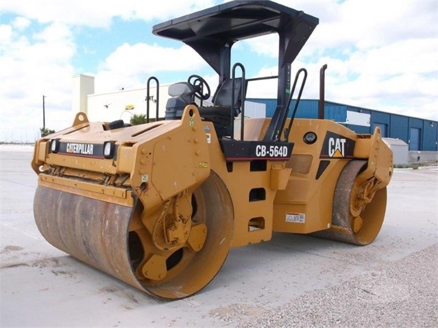 Compactadora Vibratoria Caterpillar CB-564D usada a la venta Ref.: 1493935453452498 No. 2