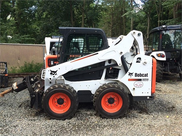 Minicargadores Bobcat S570