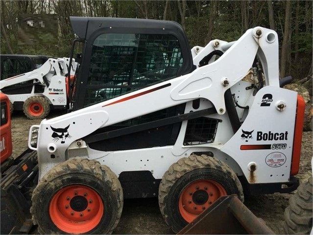 Minicargadores Bobcat S570