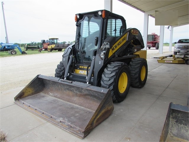 Minicargadores New Holland L230