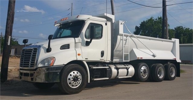 Off Road Truck Freightliner CASCADIA 113