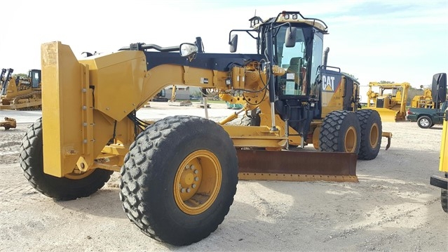 Motoconformadoras Caterpillar 14M