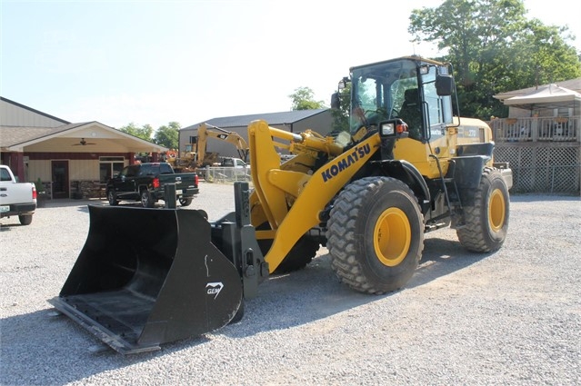 Cargadoras Sobre Ruedas Komatsu WA270